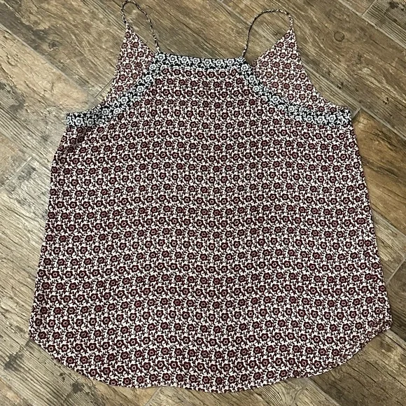 Ann Taylor Loft Patterned Shell - Picture 6 of 11